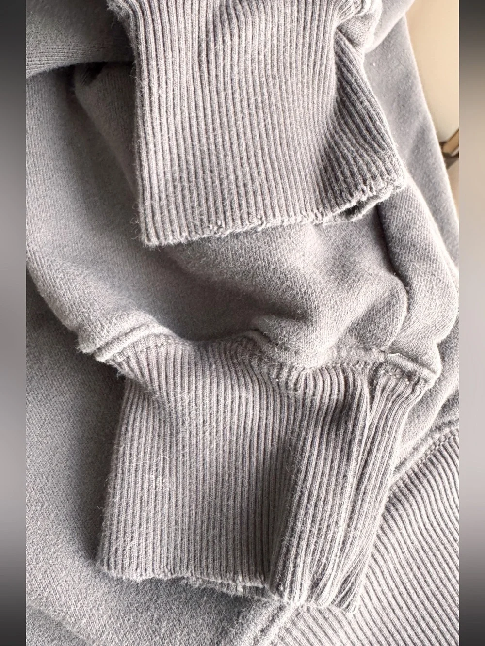 American Eagle Nirvana Sweatshirt Grey Blue Graphic Crewneck Oversized Slouchy M - Picture 9 of 10